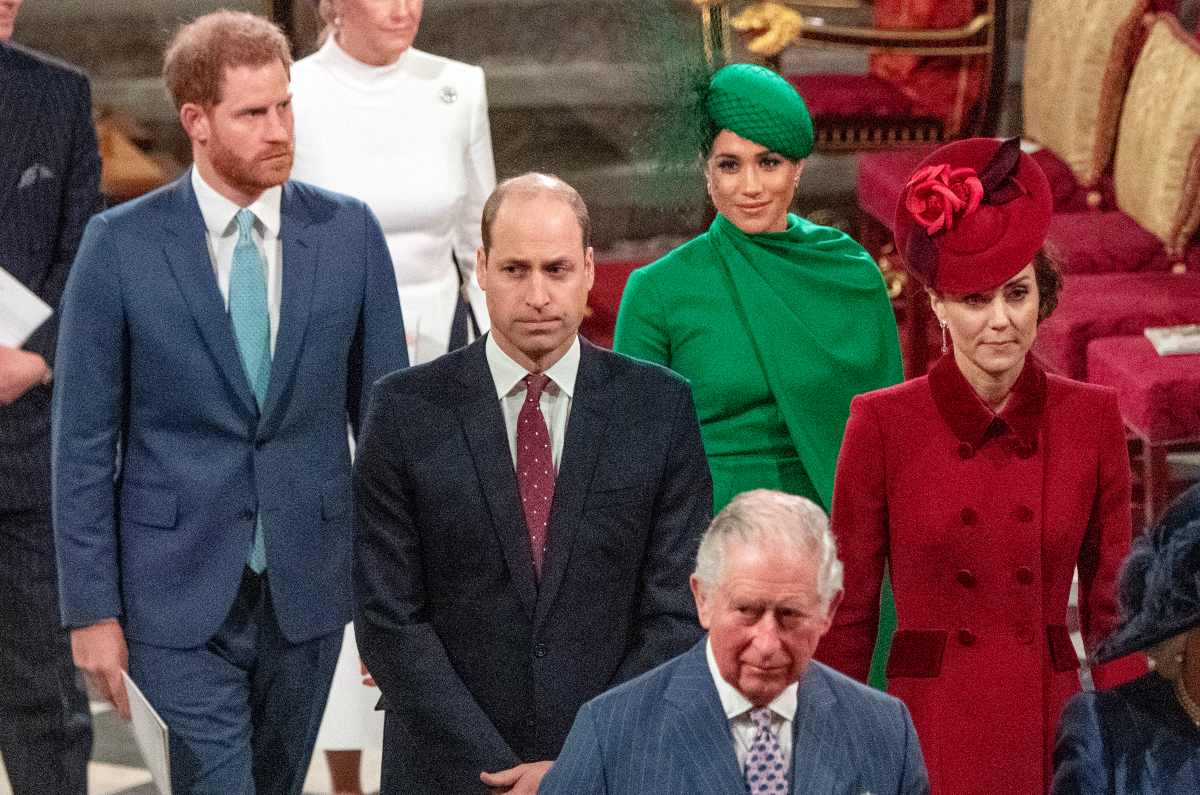 El príncipe Carlos sí le dio dinero al príncipe Harry después del ‘Megxit’