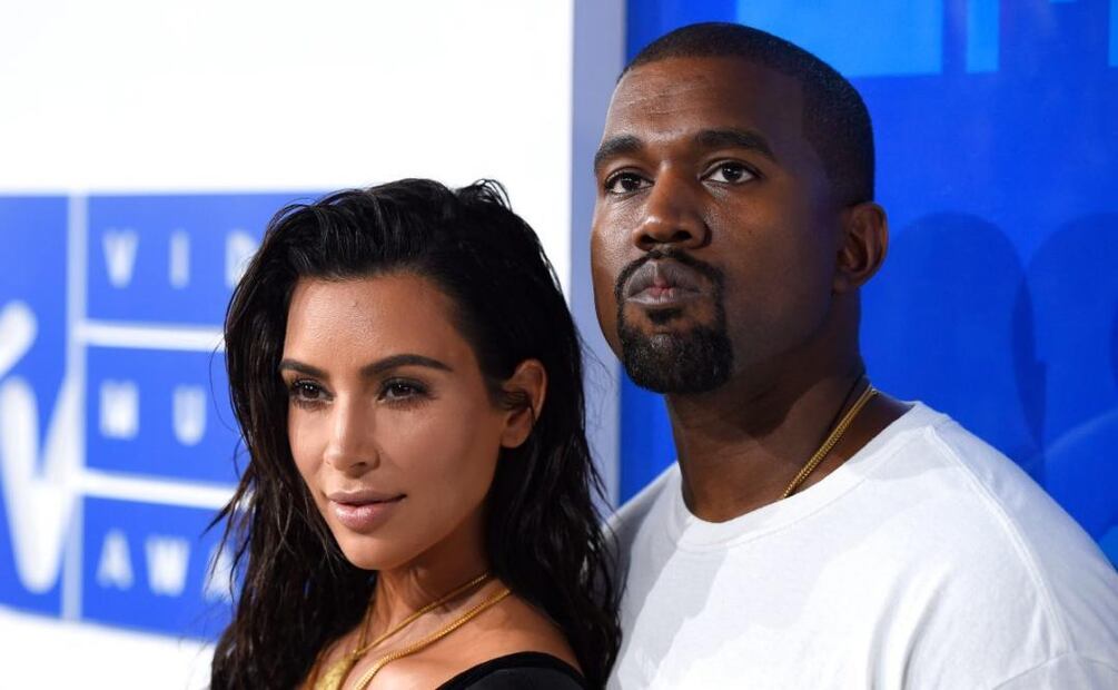 Familia de George Floyd demanda a Kanye West por 250 millones de dólares