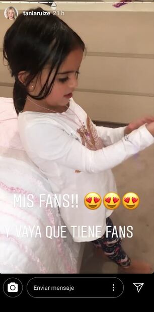 Tania Ruiz sorprende por maquillar a su hija Carlotta y lo comparte en Instagram