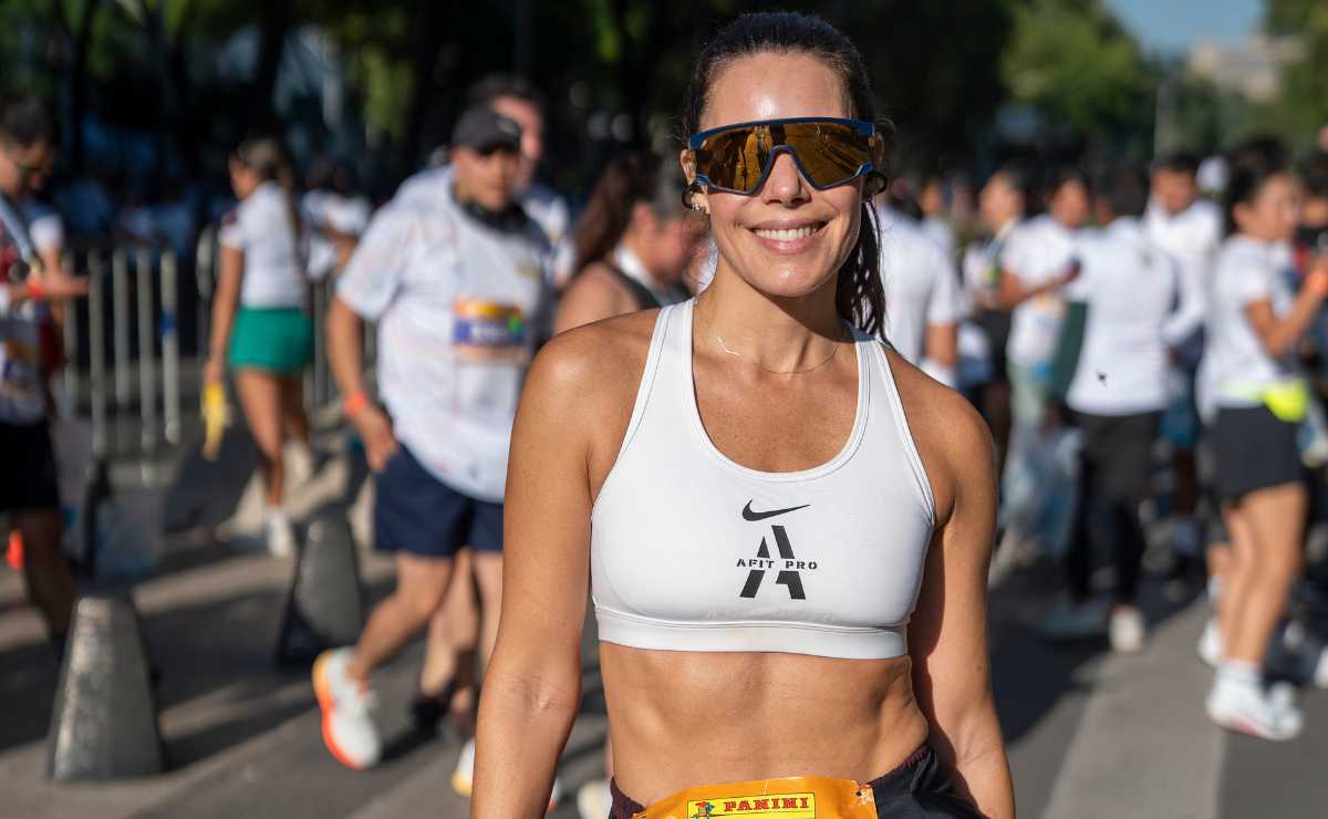 Carrera Panini x Host City 2026