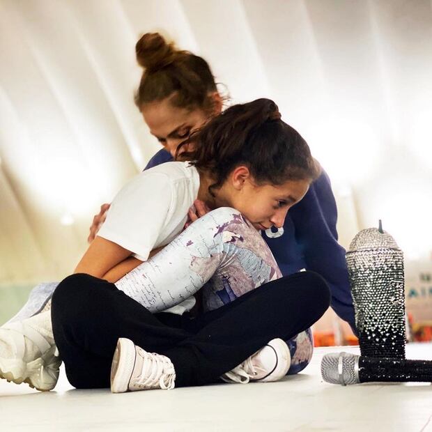 Emme, hija de Jennifer Lopez y Marc Anthony, se lanza como escritora infantil