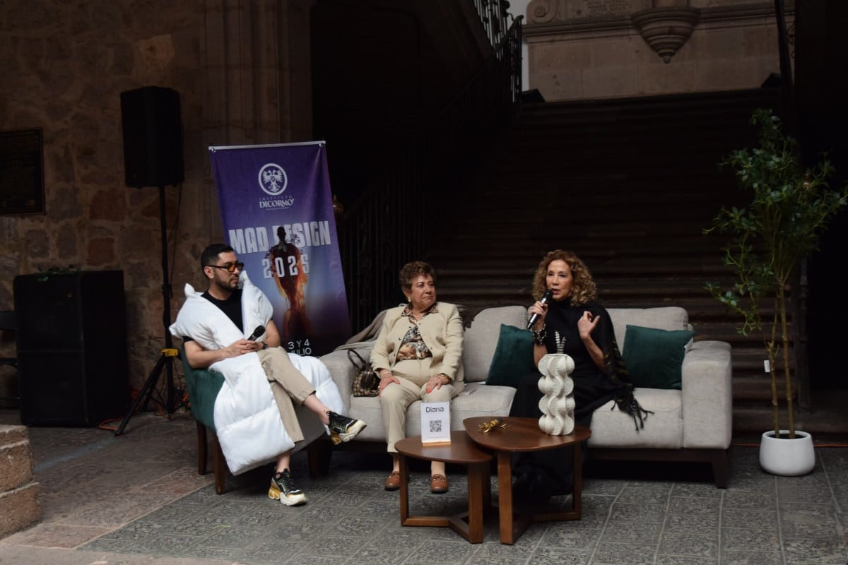 Gesús con G, María del Rocío Aceves y Beatriz Calles, en el conversatorio. (Foto: Especial)