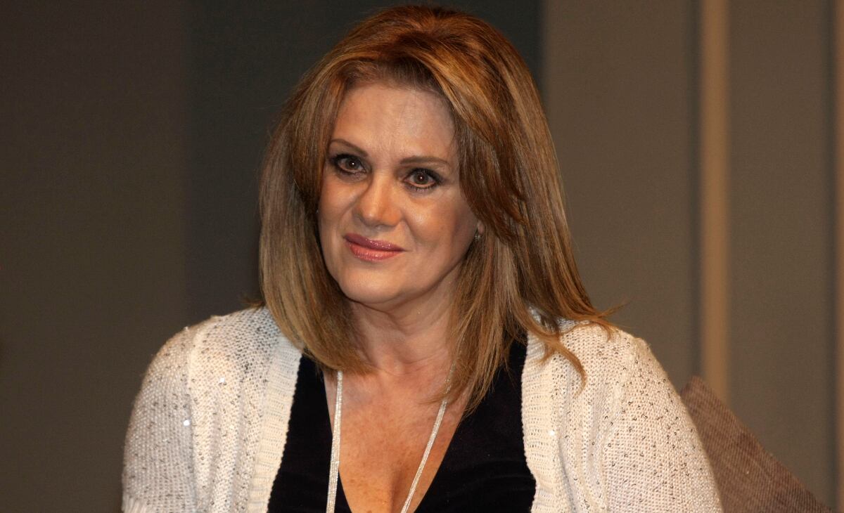 Érika Buenfil imita a Anahí y se vuelve viral en Tik Tok
