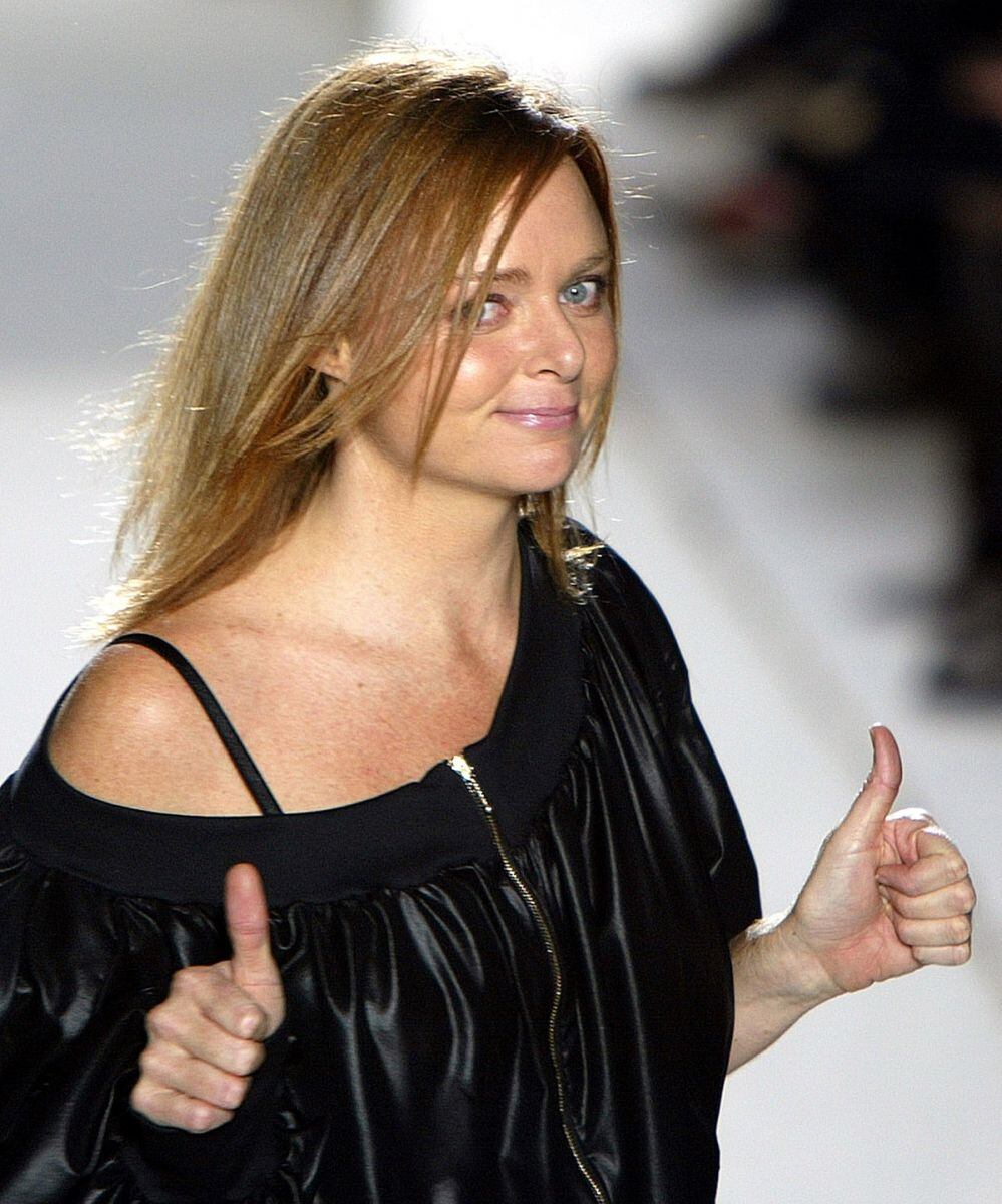Stella McCartney, hija de Paul McCartney, compraba ropa usada cuando era niña