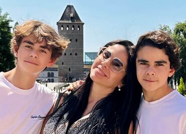 Fotos: Paola Rojas presume viaje a Europa con sus hijos Leonardo y Paulo