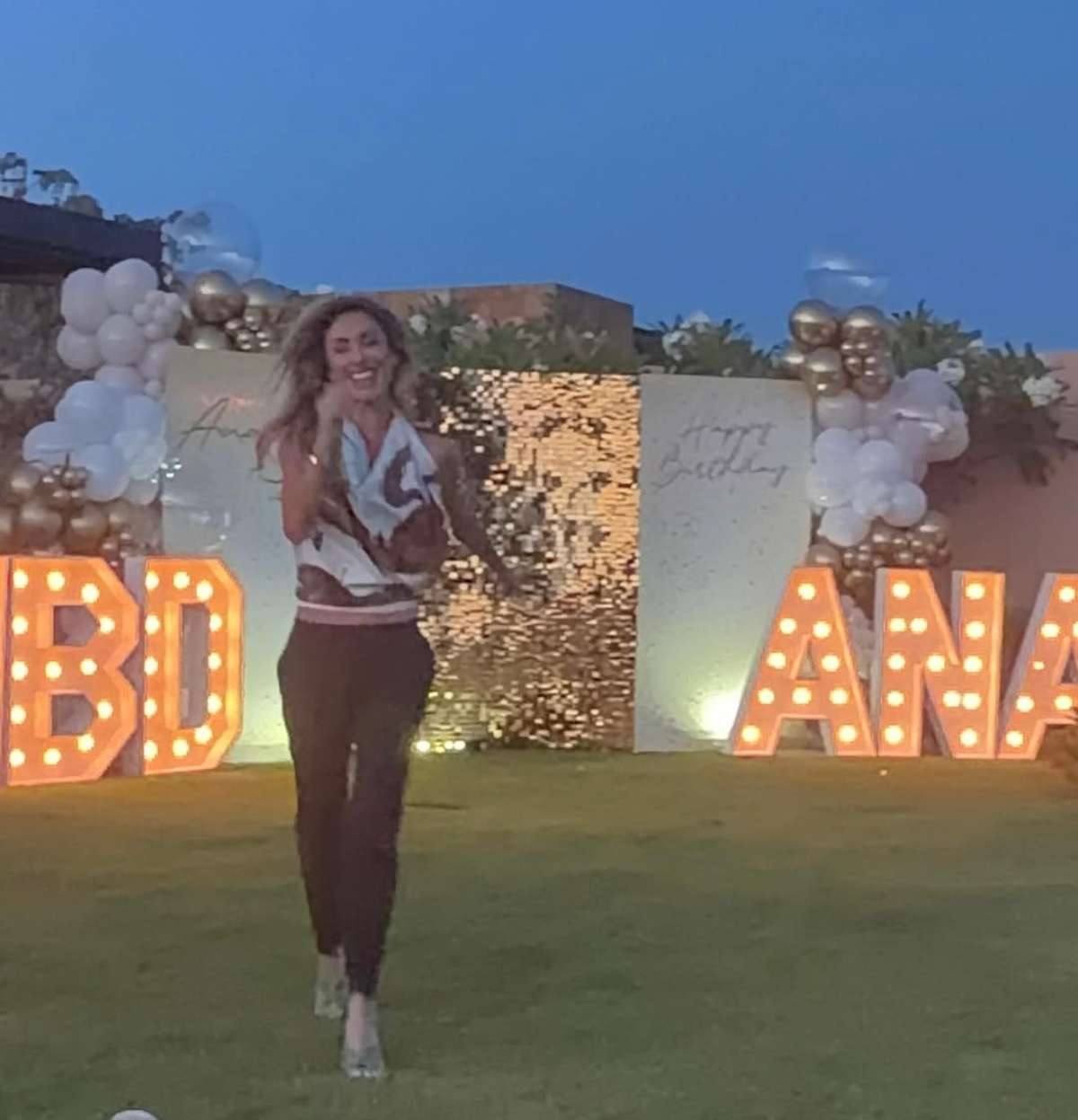 La celebración de Anahí / Foto: Instagram