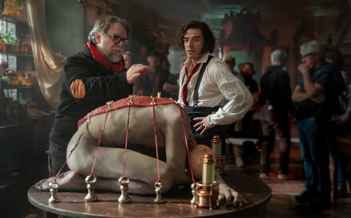 Guillermo del Toro en el set de 'Frankenstein' / Foto: Especial
