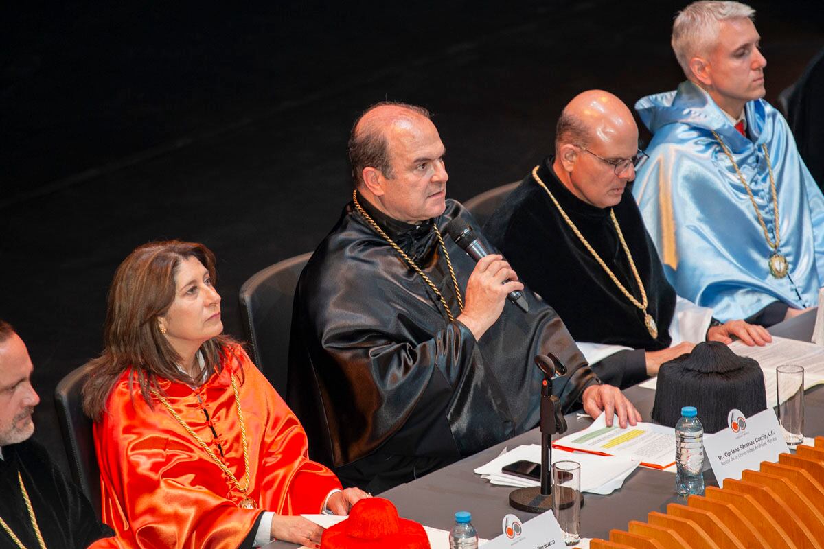 Padre Cipriano Sánchez García, rector de la Universidad Anáhuac. (Foto: Esteban Torreblanca)