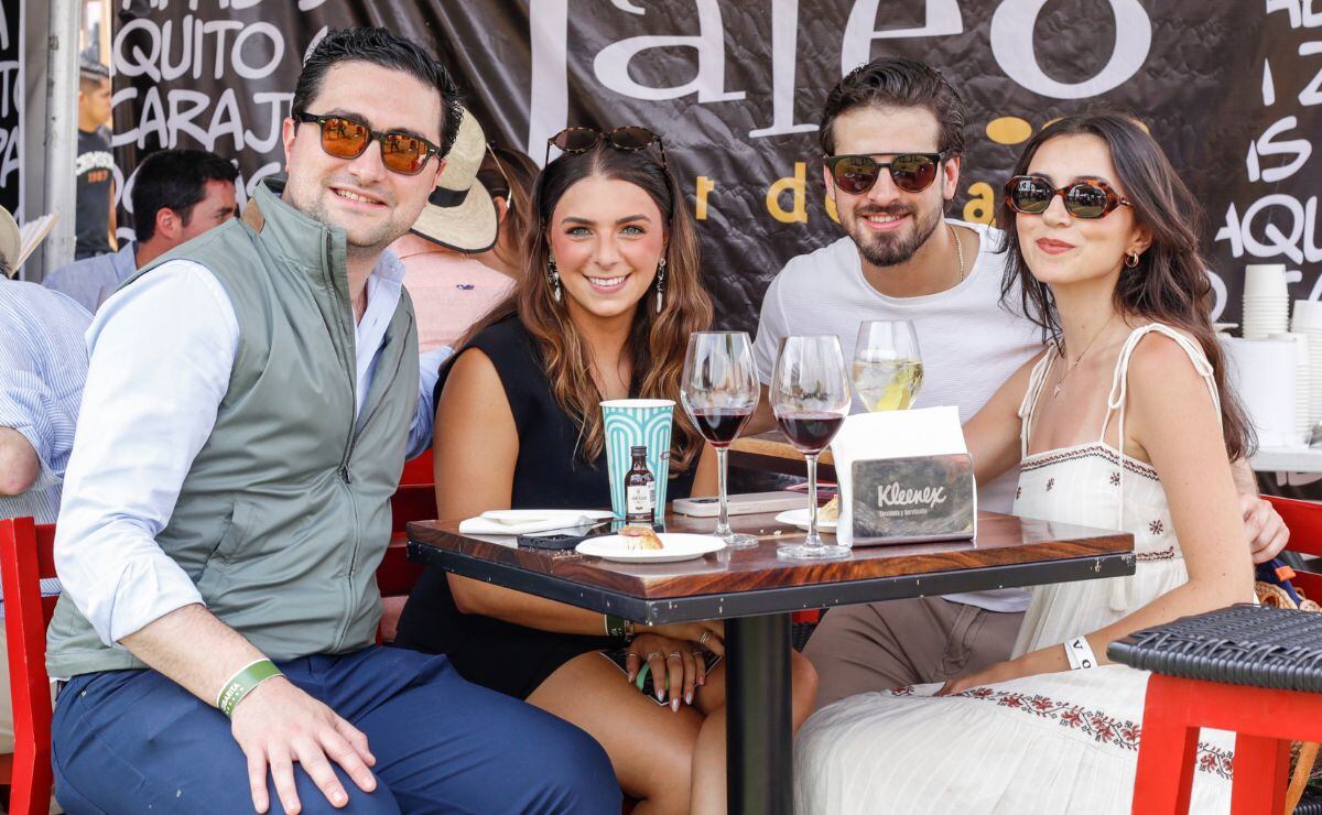 Paulo Díez, Odette Tame, Javier Artaloitia y Paula Martínez / Foto: Esteban Torreblanca
