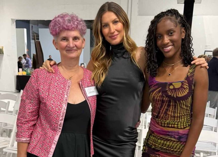 Gisele Bündchen en la gala de aniversario de Lotus House Women's Shelter / Foto: Instagram