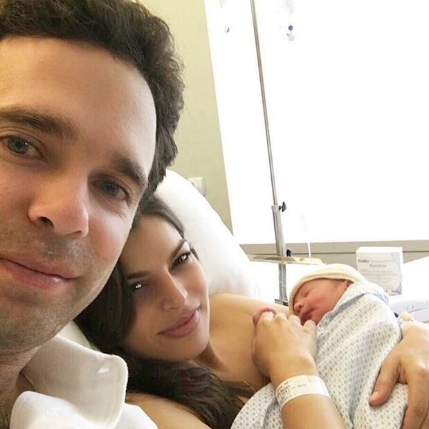 Amaïa, la hija de Bárbara Coppel toma talasoterapia a días de nacida