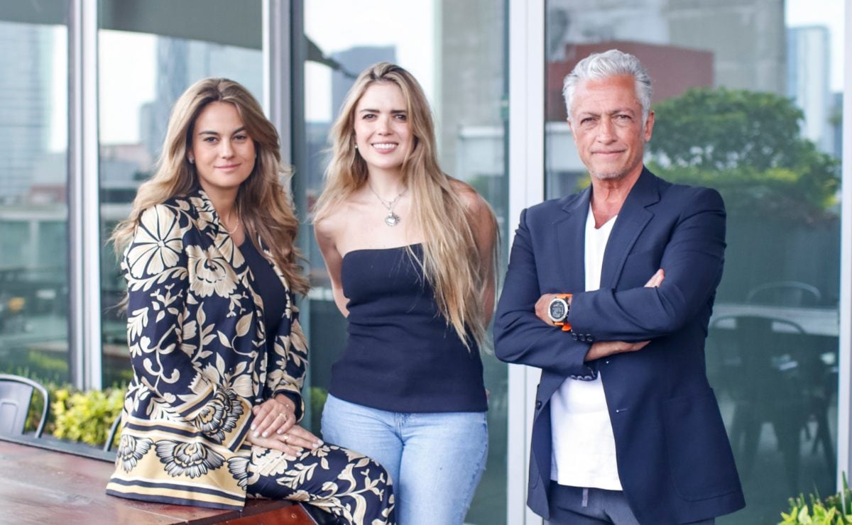 María Aliaga, Arturo Velasco y Paola Albarrán / Foto: Esteban Torreblanca