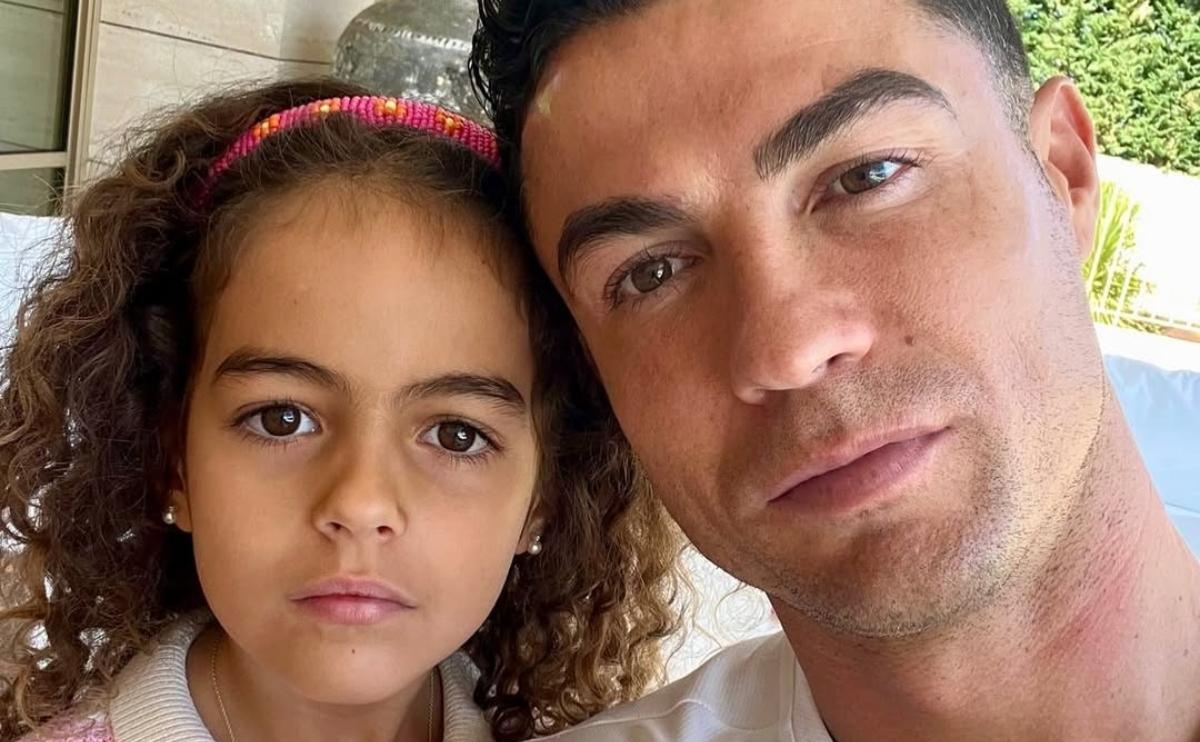 Hija de Cristiano Ronaldo y Georgina Rodríguez sorprende al interpretar un tema de Andrea Bocelli