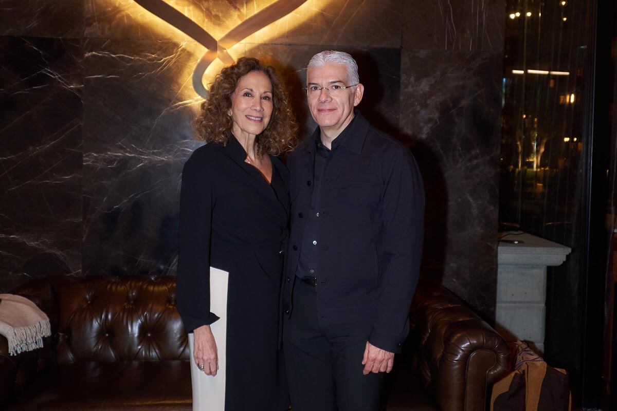 Beatriz Calles y David Torres. (Foto: Especial)