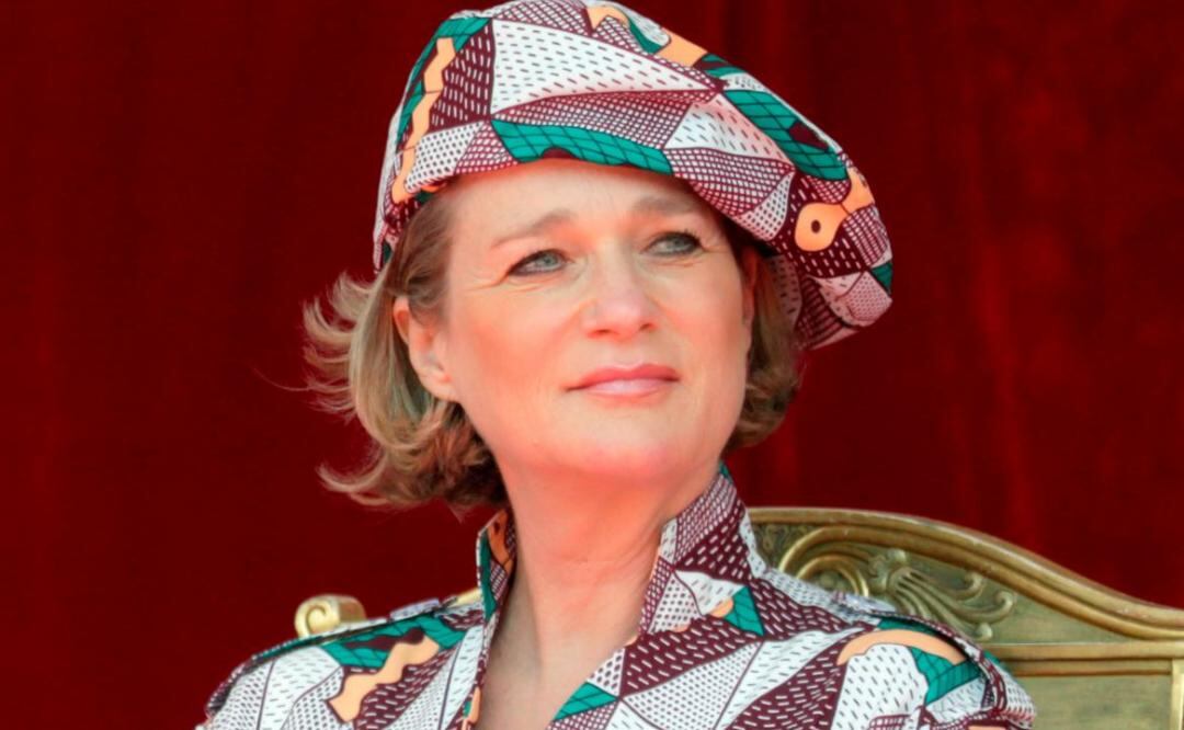 la princesa Delphine de Bélgica tiene los zapatos de plataforma más tiernos y baratos que desearás