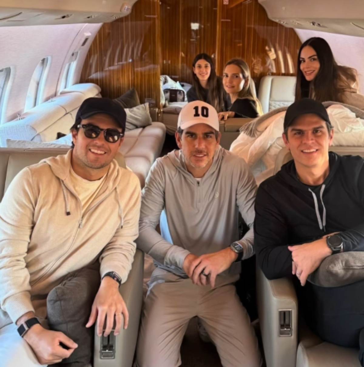 Las vacaciones de Ximena Navarrete y Juan Carlos Valladares junto a 'Checo' Pérez / Foto: Instagram