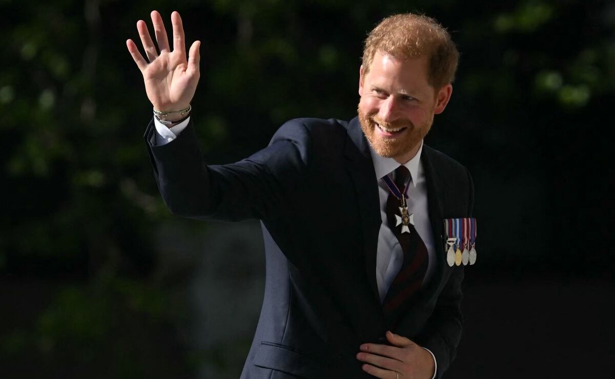 El príncipe Harry y estos famosos son ¿inmigrantes ilegales?