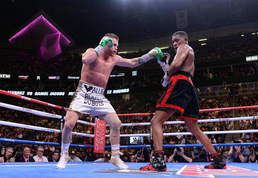 Estas son las 2 marcas que patrocinaron al "Canelo" en la noche de box contra Daniel Jacobs