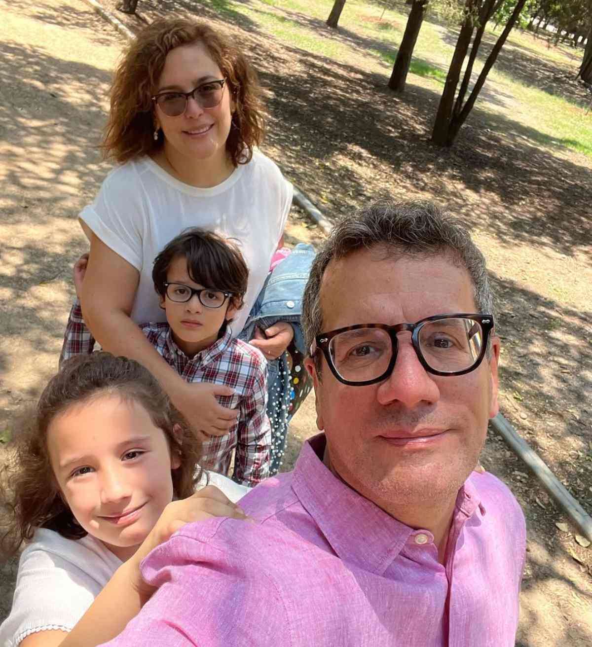 Angélica Vale y Otto Padrón junto a sus hijos / Foto: Instagram @angelicavaleoriginal