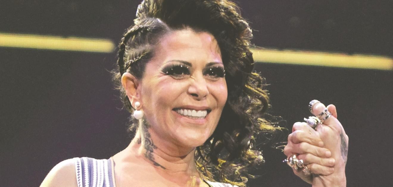 Después de las fuertes declaraciones de Frida Sofía, Alejandra Guzmán hace su primera publicación