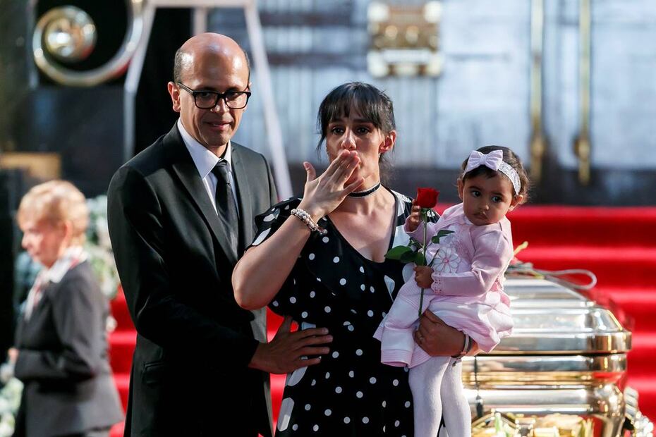 Los momentos más emotivos en el homenaje a José José