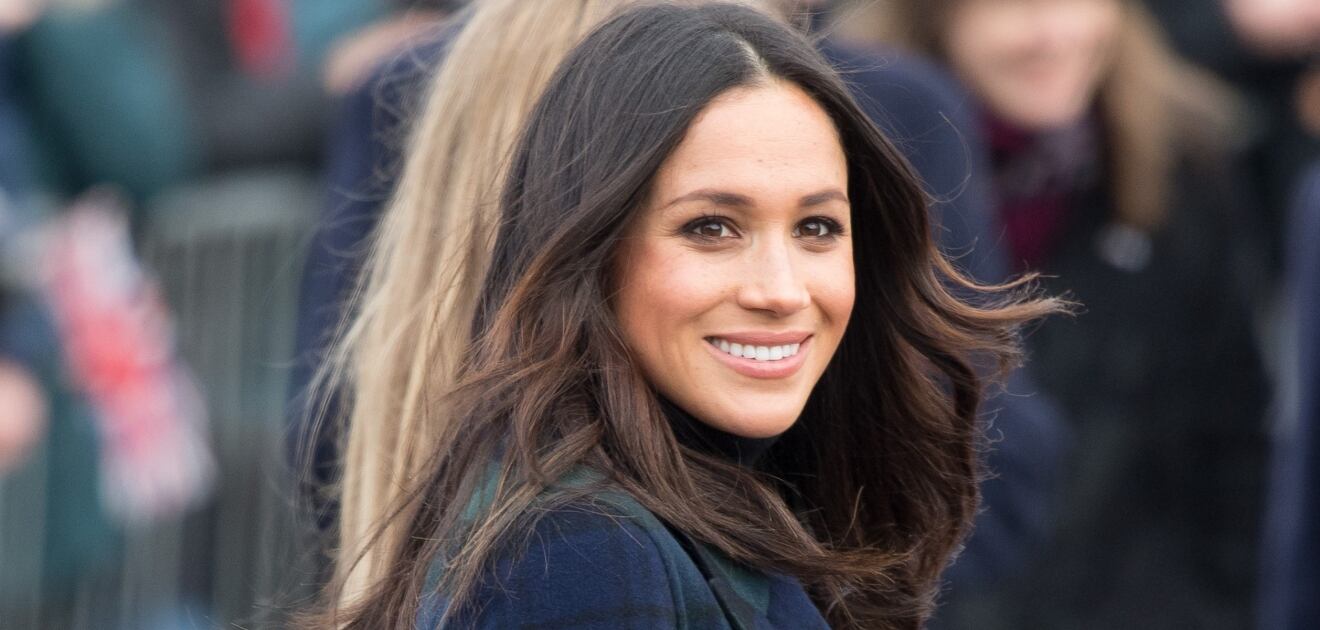  Mujer se somete a cirugías plásticas para lucir como Meghan Markle