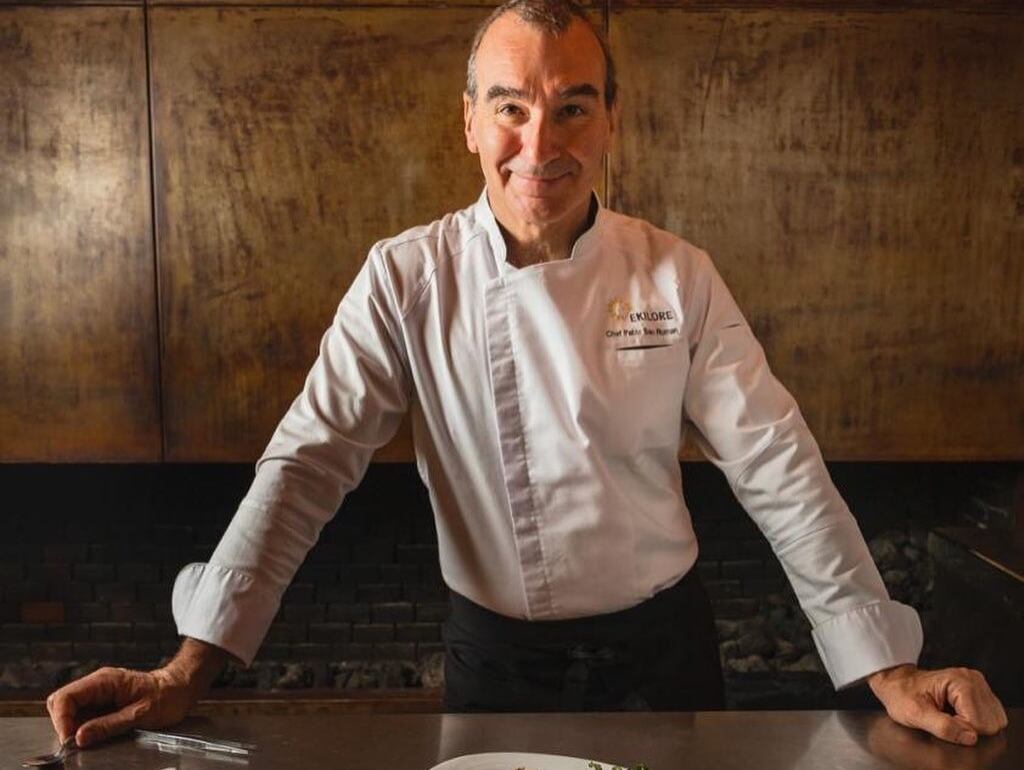 Ajoblanco y el chef Pablo San Román celebran aniversario con cena de gala
