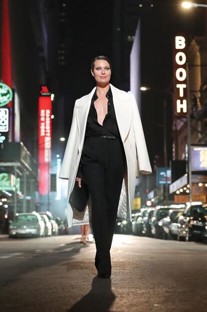 Con Naomi, Bella y ¡Bette! Michael Kors festeja sus 40 en Broadway