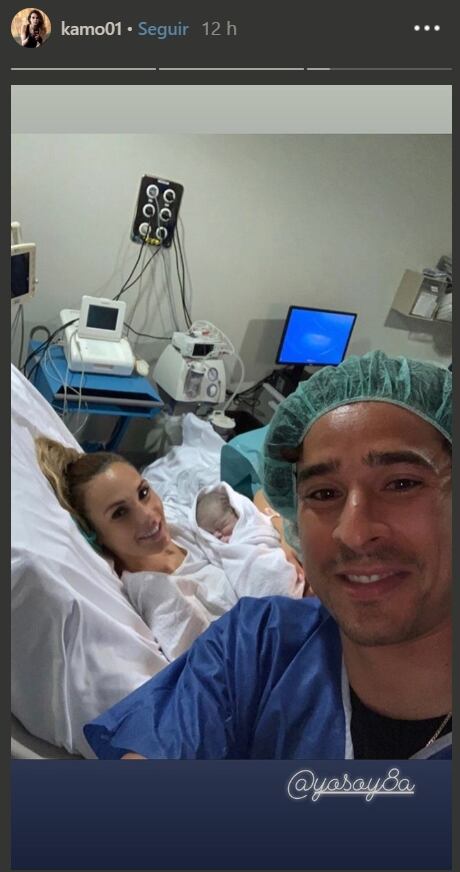 Memo Ochoa y Karla Mora son padres por tercera ocasión