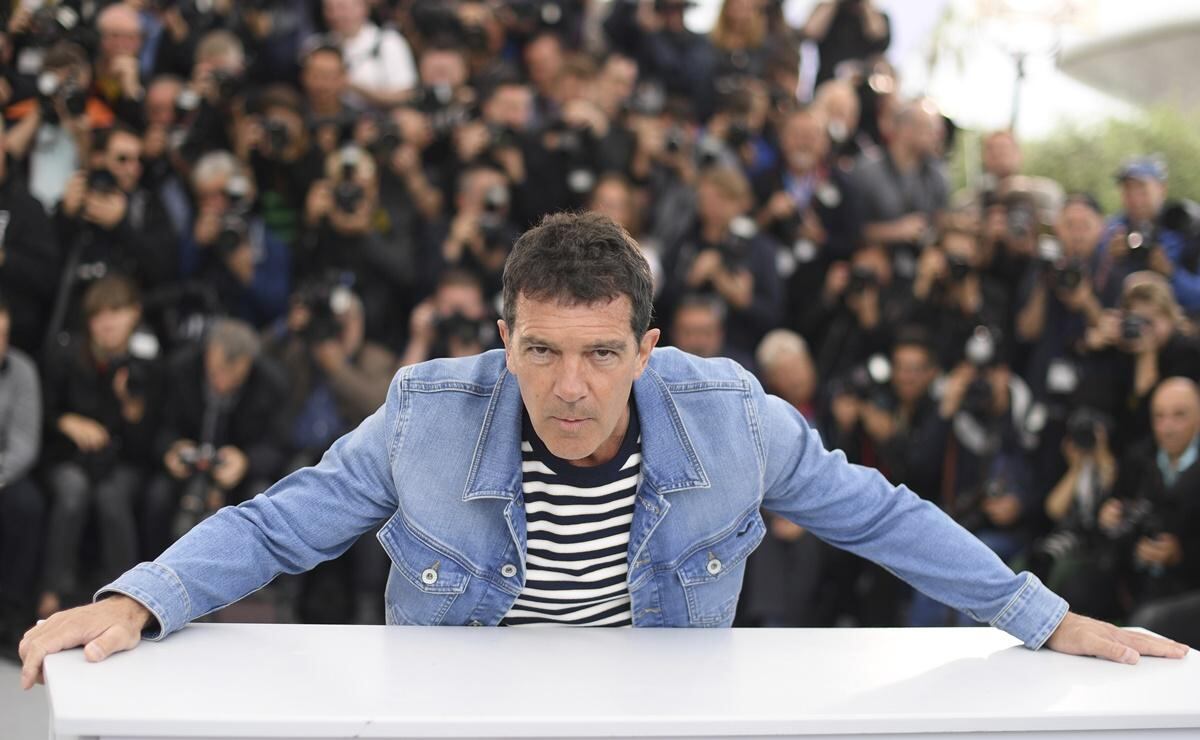 Antonio Banderas da positivo a Covid-19