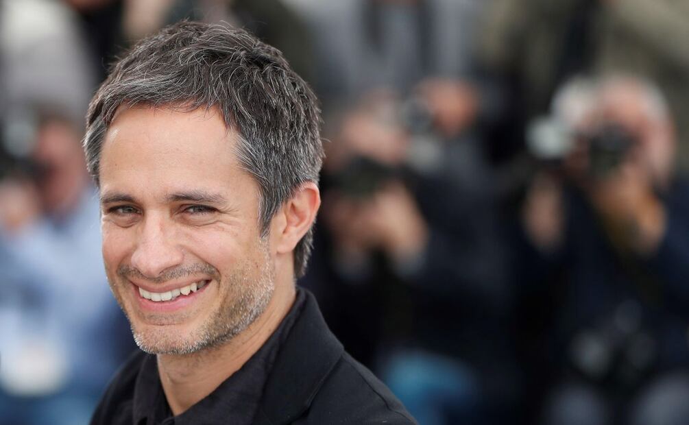 Gael García gana millonaria demanda a empresa de bebidas alcohólicas