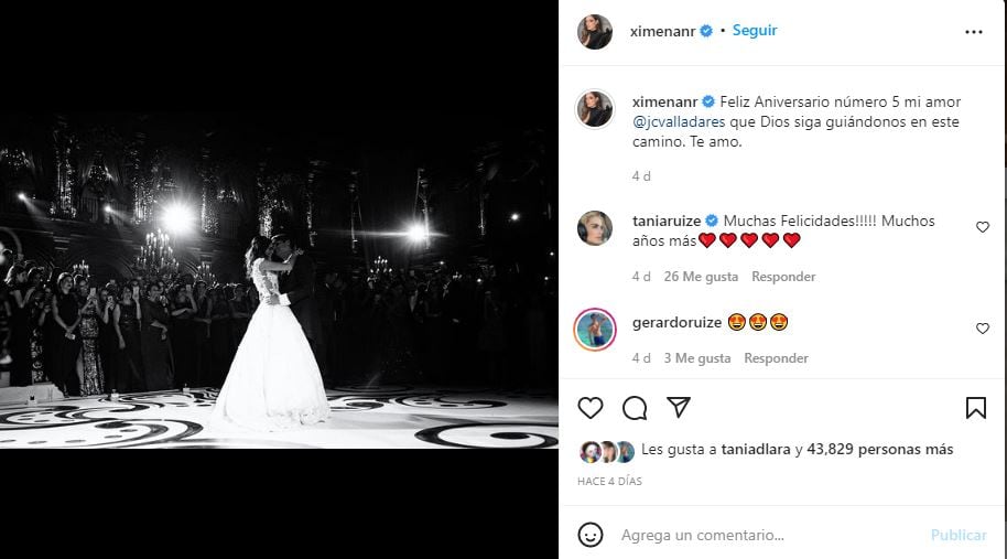 Ximena Navarrete y Juan Carlos Valladares celebran el bautizo de su hija Ximena