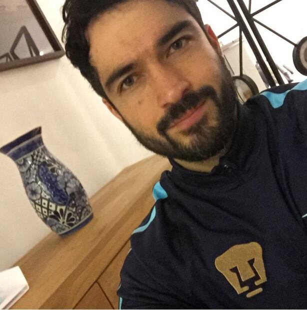 Duelo de famosos Tigres vs. Pumas