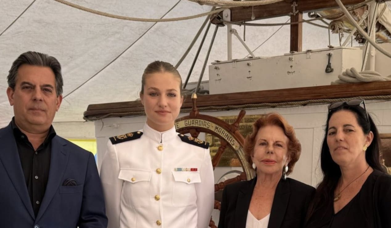 La princesa Leonor con Patricia Llosa y sus hijos, Gonzalo y Morgana / Foto: Casa Real de España