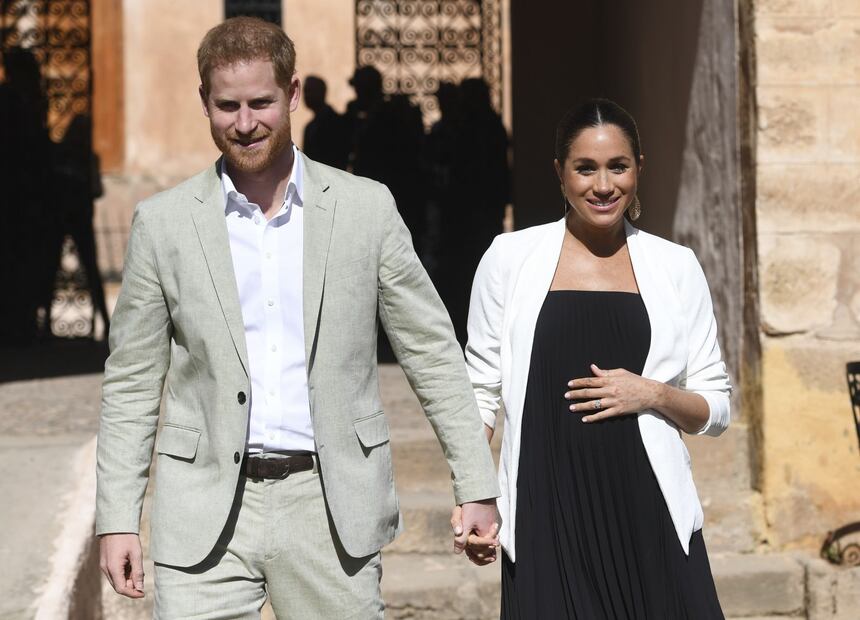 La reina Isabel visita a Meghan y Harry en su nueva casa