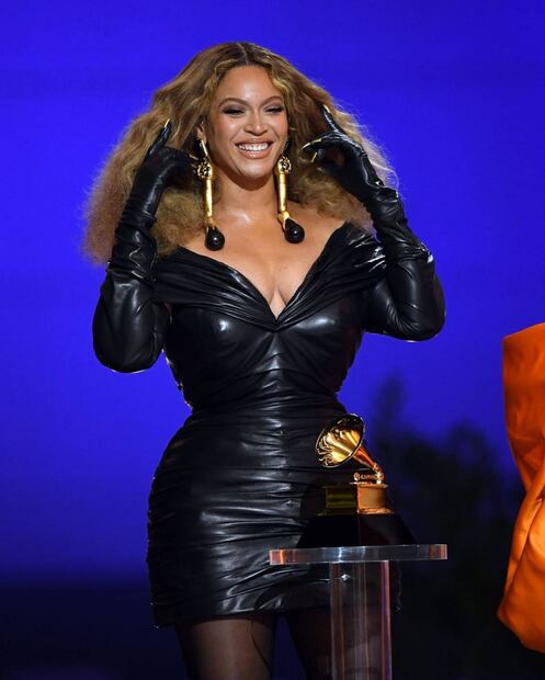 Beyonce hace historia y se convierte en la mujer con más premios Grammy
