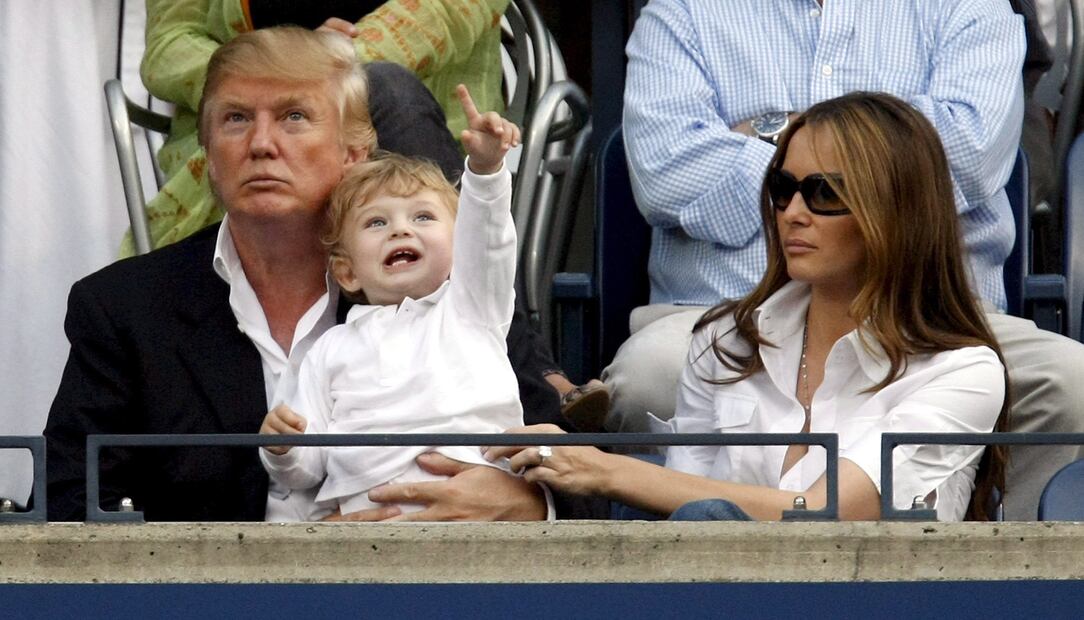 Donald, Barron y Melania Trump / Foto: EFE