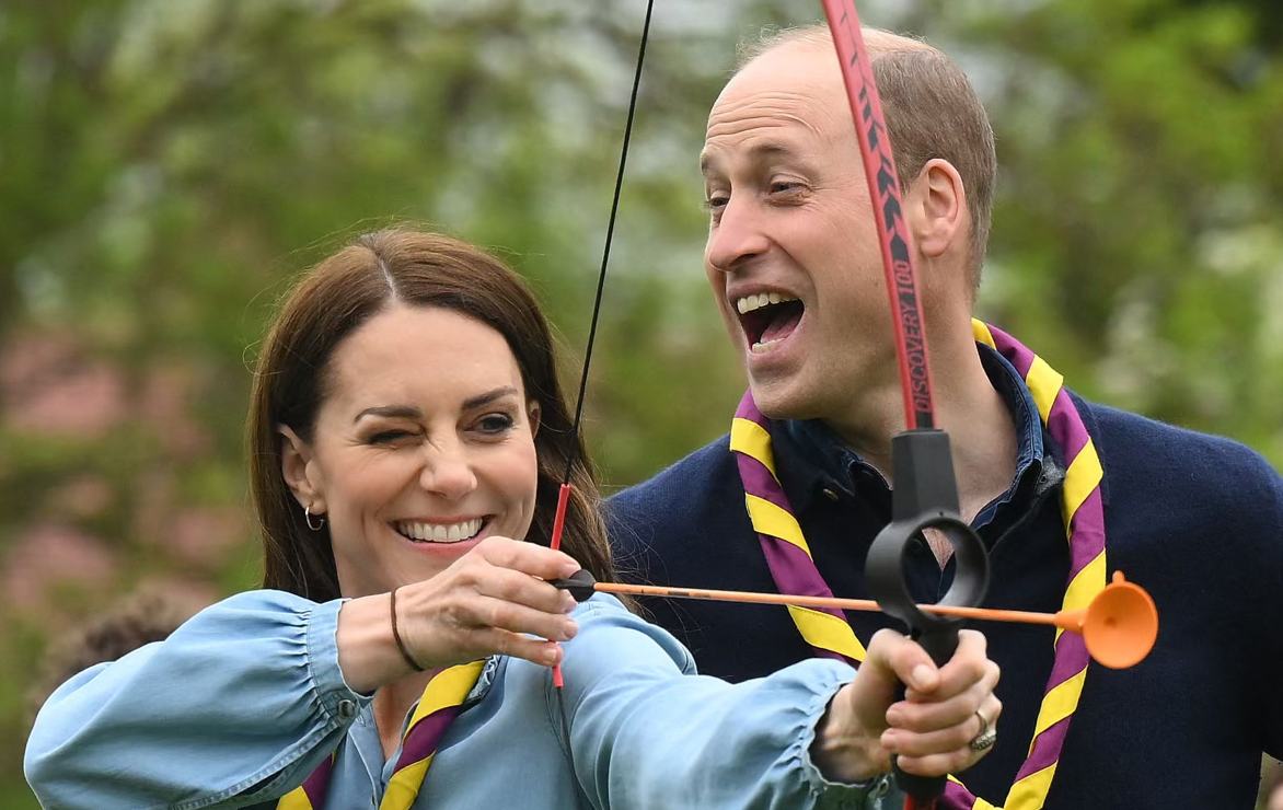 Dan a conocer por qué Kate Middleton y el príncipe William llegaron tarde a la coronación de Carlos III