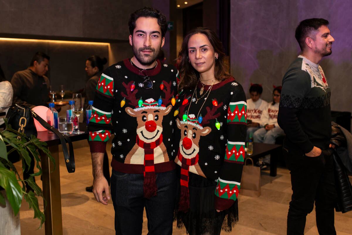 Óscar Cadena y Deborah Cohen. (Foto: Esteban Torreblanca)