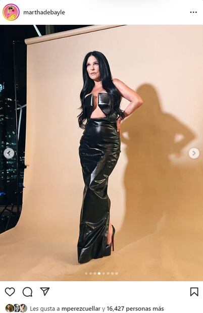 Martha Debayle, una diosa vestida de Rick Owens con escote de infarto