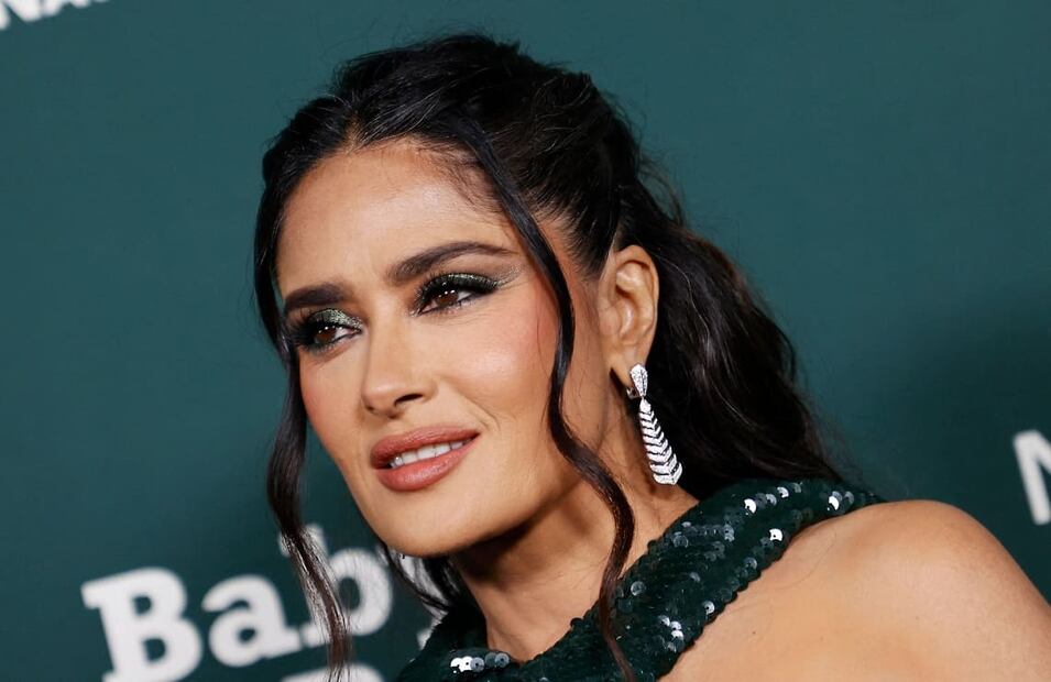 Salma Hayek en la gala benéfica Baby2Baby / AFP