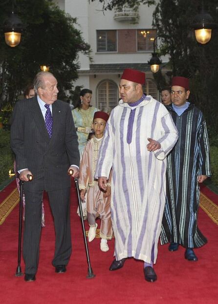 El rey de Marruecos compra costosísimo palacio en París