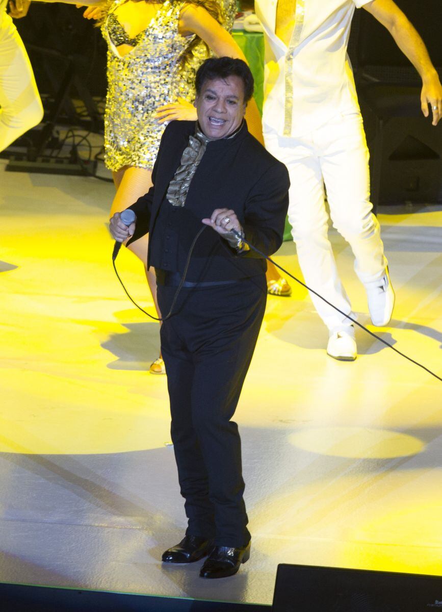 Las 10 cosas que debes saber de Juan Gabriel