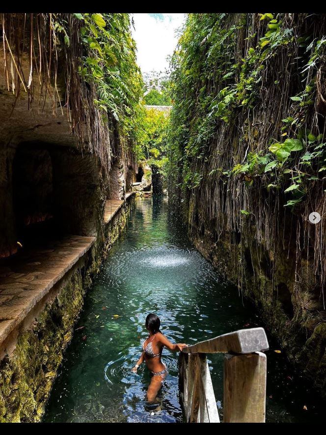 Paola Rojas en bikini de infarto durante un paseo por Yucatán
