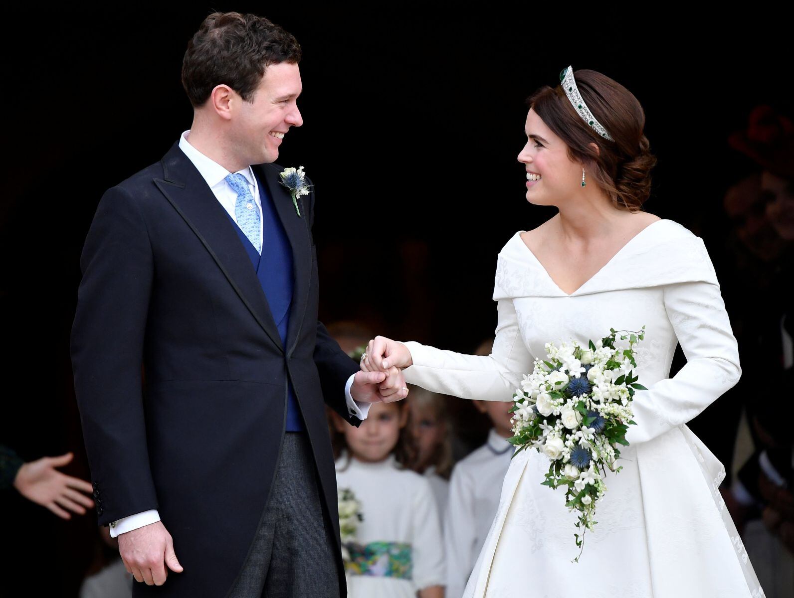 ¿Quién diseñó el vestido de novia de la princesa Eugenia de York? 