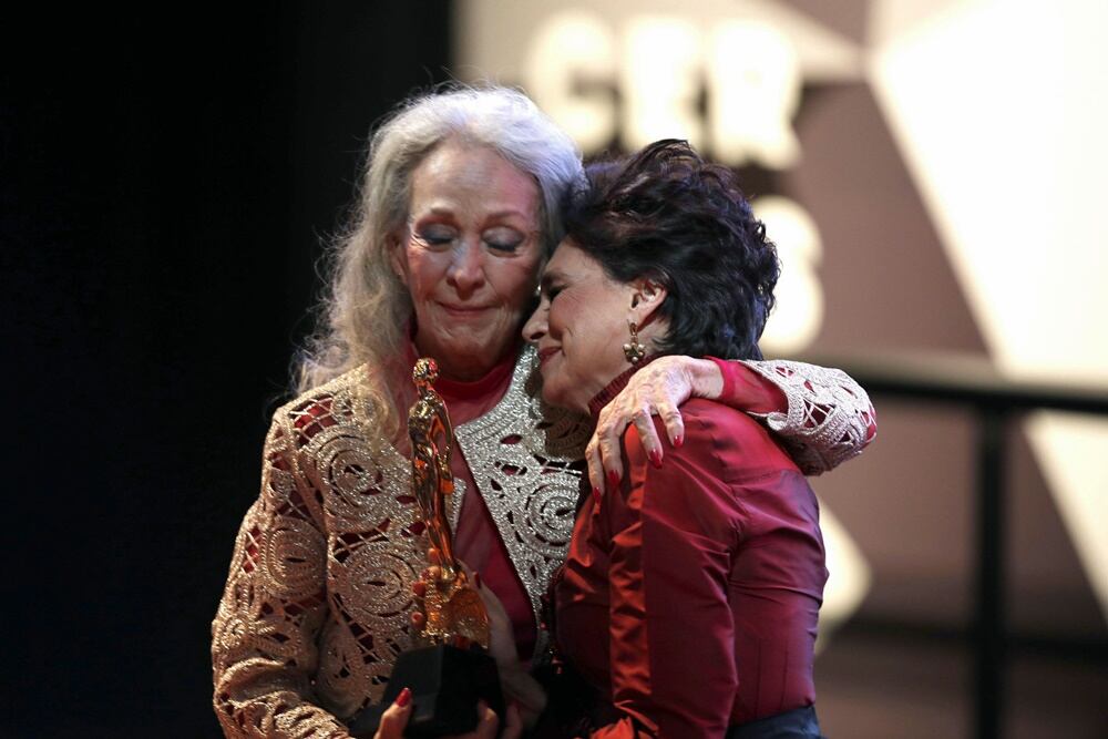 Ganadores, sorpresas y apariciones inesperadas en los Ariel 2017