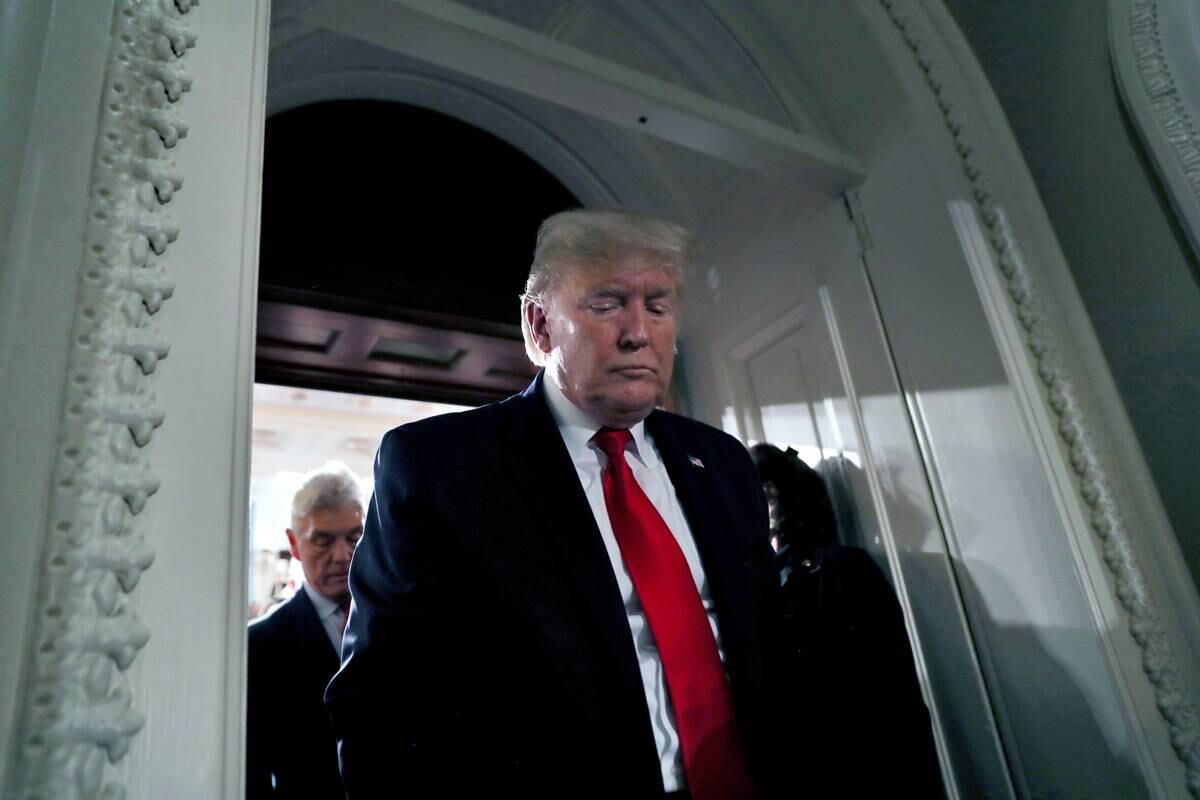 El Senado de Estados Unidos absuelve a Donald Trump de abuso de poder