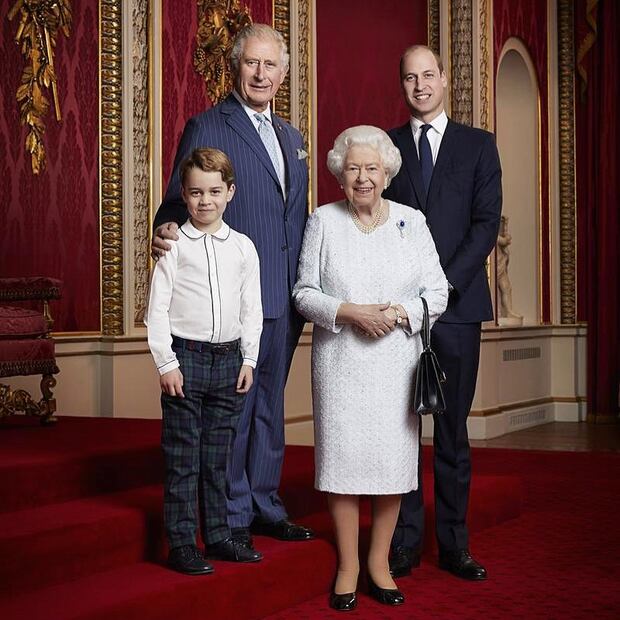 El rey Carlos III no quiere vivir en el palacio de Buckingham y rompe con la tradición