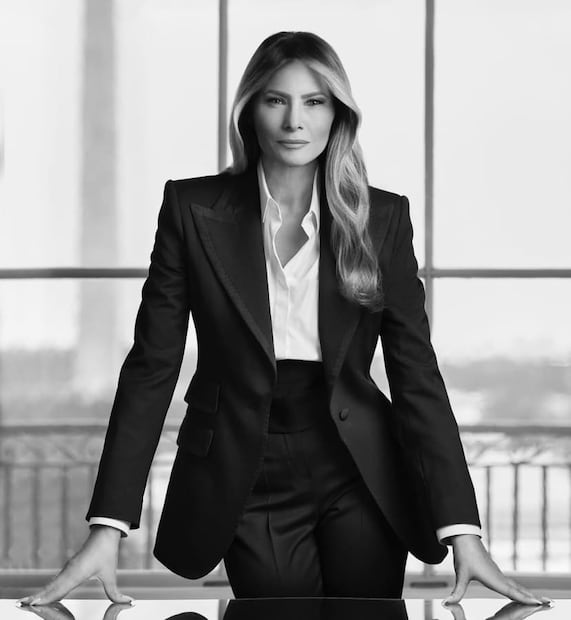 El retrato oficial de Melania Trump como primera dama de Estados Unidos / Foto: Instagram