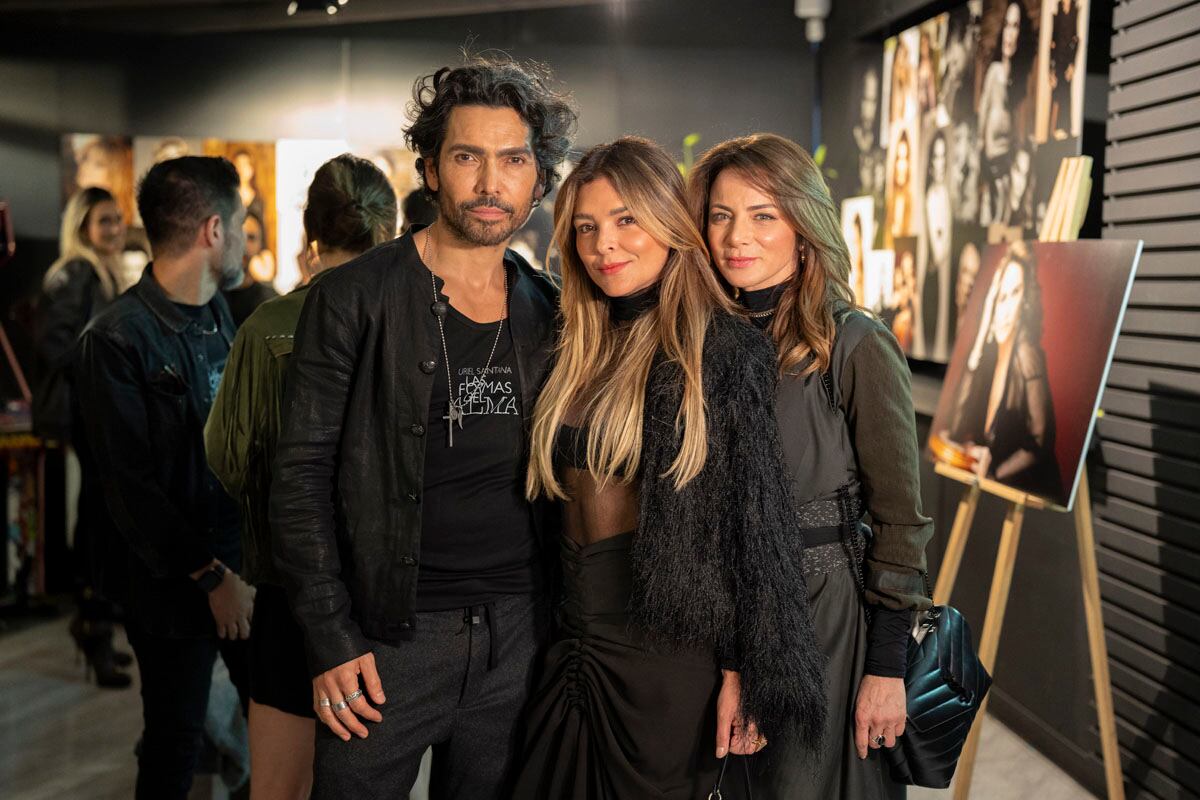 Uriel Santana, Grettell Valdez y Silvia Navarro. (Foto: Héptor Arjona)